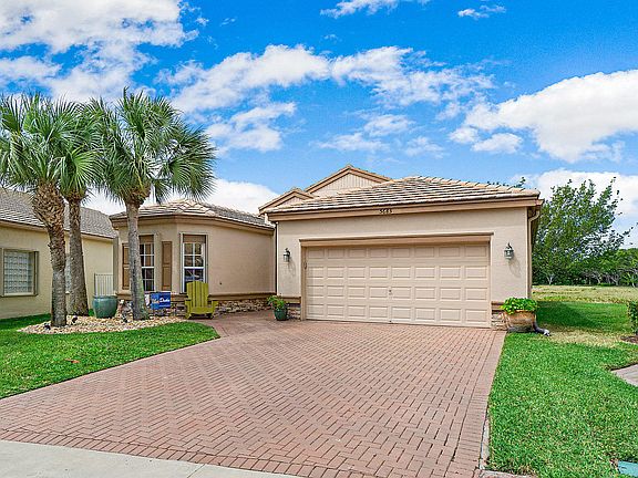 2nd image of 5685 Saddle Trail Ln