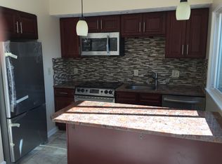 2118 Cottingham Dr, Lyndhurst, OH 44124