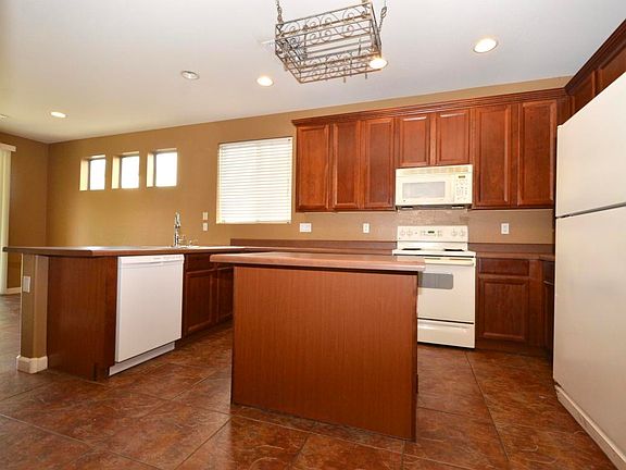 4th image of 10734 E Lobo Ave