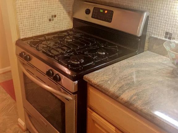 3rd image of 1521 Colonial Dr APT T3