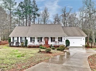 511 W Quincy Rd, Seneca, SC 29678