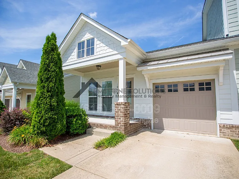 1041 Honey Bush Cir — Photo 6