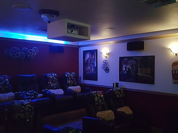 STADIUM SEATING FOR 9