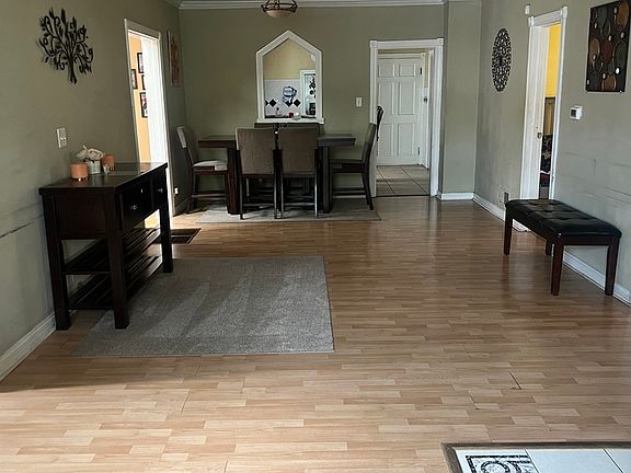 3rd image of 2632 N 75th Ave