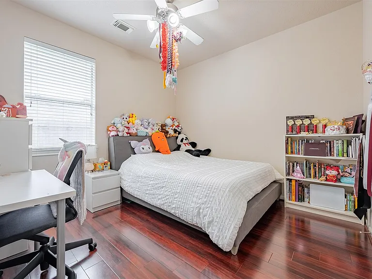 13815 Normandy Ct — Photo 20