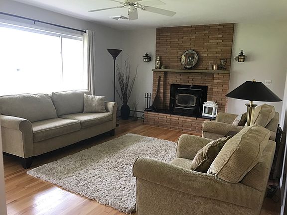 Main floor living room