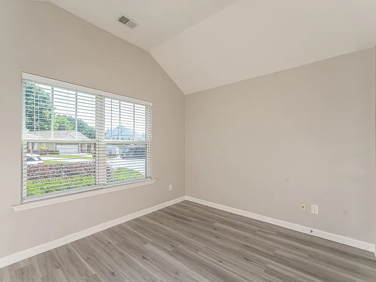 508 Reece Trl — Photo 12