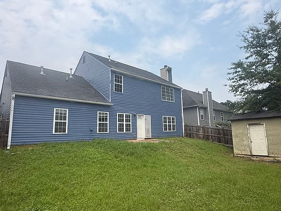 2nd image of 705 Waveland Ave