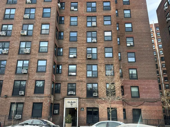 205 Clinton Ave APT 7A, Brooklyn, NY 11205