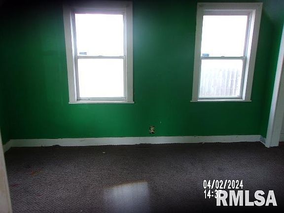 5th image of 414 S Stanford St