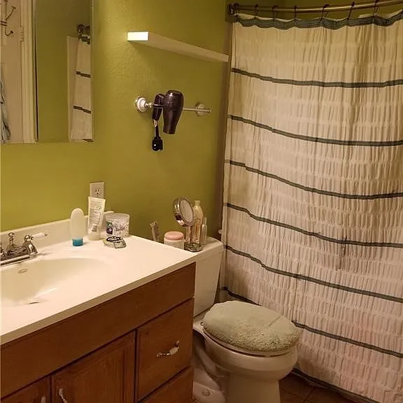 1102 Weatherly Dr — Photo 6