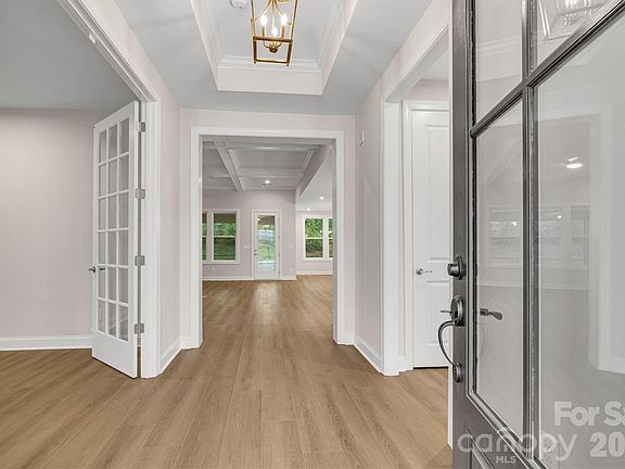 4th image of 13417 Cozy Ct