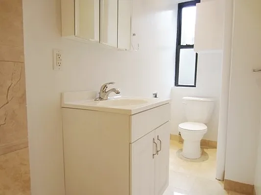 Rented by City Connections Realty | media 31