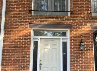 4100 11th St N, Arlington, VA 22201