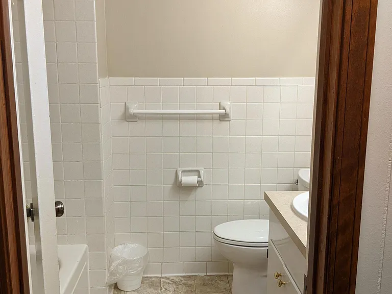 1607 Hamilton Ave — Photo 6