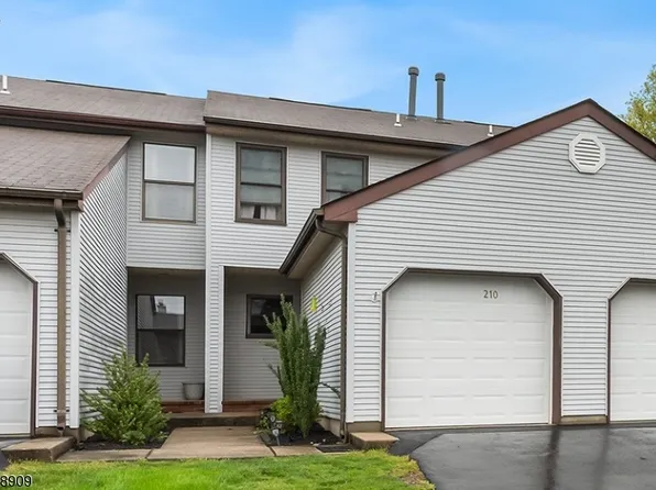 210 Spruce Ct, Raritan Twp., NJ 08822