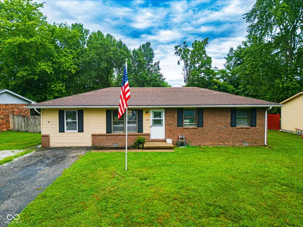 22 Noon Dr, North Vernon, IN 47265