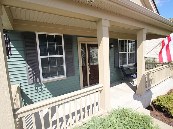 2nd image of 868 Tall Grass Ln