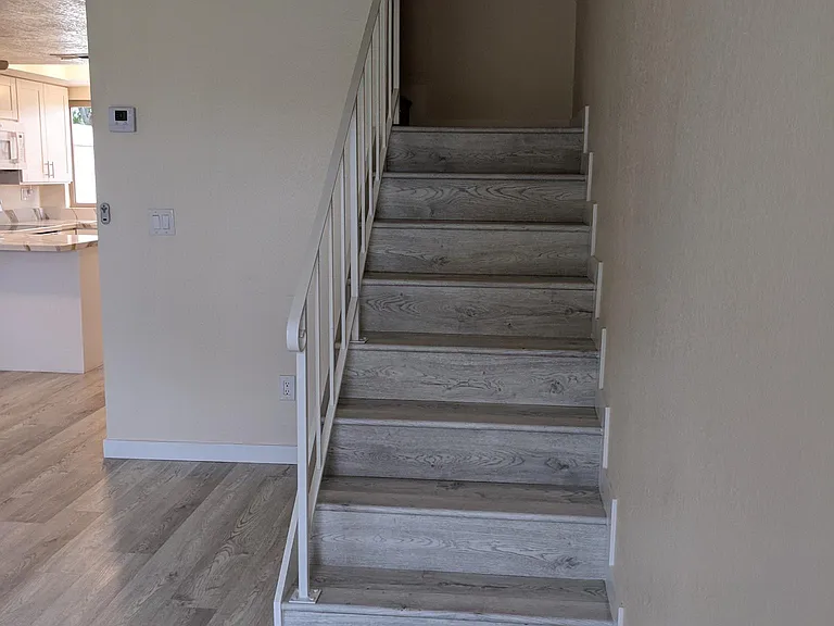 5637 Lake Park Way #6 — Photo 8