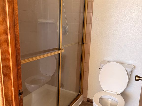 5th image of 12901 Briarcliff Dr