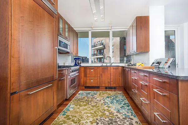 Sold by ARC Marketing LLC | media 2