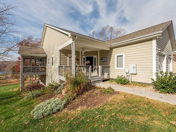 5th image of 219 Retreat Ln #219
