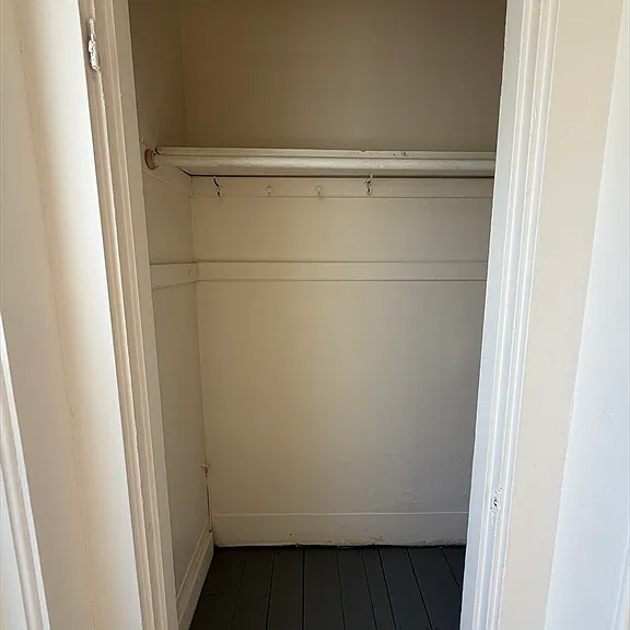 10-12 Maple St #6 — Photo 14