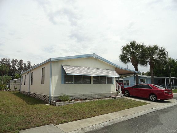 2nd image of 808 Heron Ln