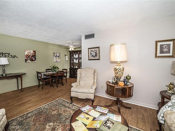 5th image of 4885 1st St NE APT 108