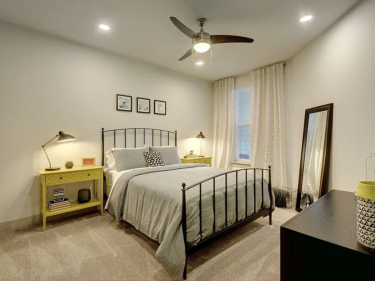 Farmhouse Apartments — Photo 13