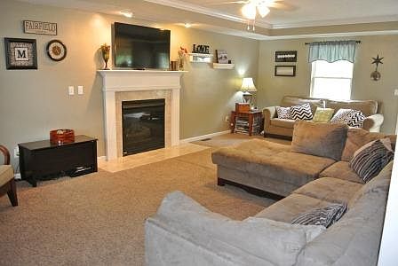 2nd image of 565 Riverbend Ct