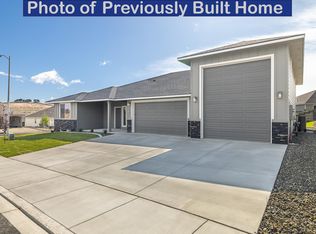 7262 W 30th Ave, Kennewick, WA 99338