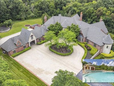 1290 Dry Ridge Rd, Saint Louis, MO, 63131