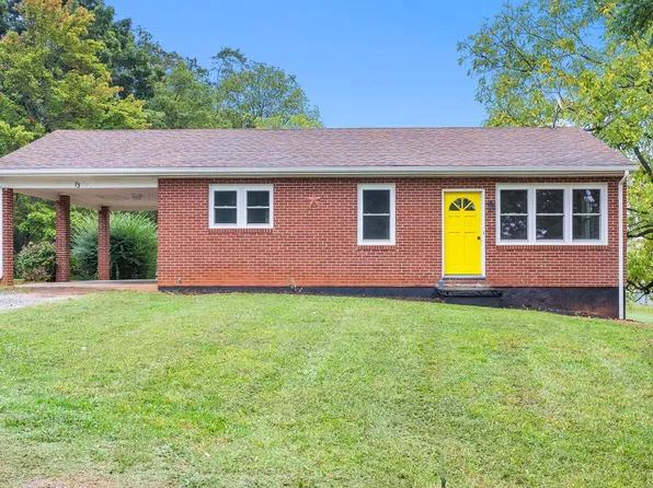 73 Half Moon Ln, Rustburg, VA 24588