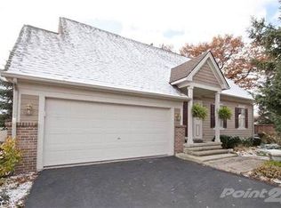 4204 Boulder Pond Dr, Ann Arbor, MI 48108