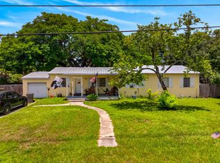 1054 Trinidad Avenue, Fort Pierce, FL 34982