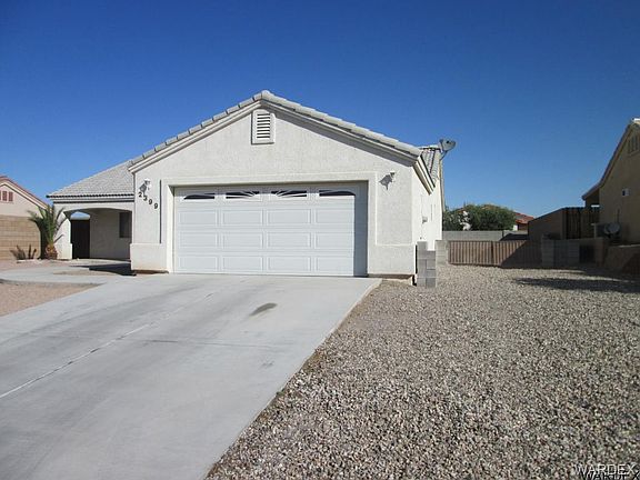 3rd image of 2399 E Midgo Dr