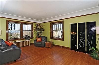 5th image of 1631 16th Ave Unit 307