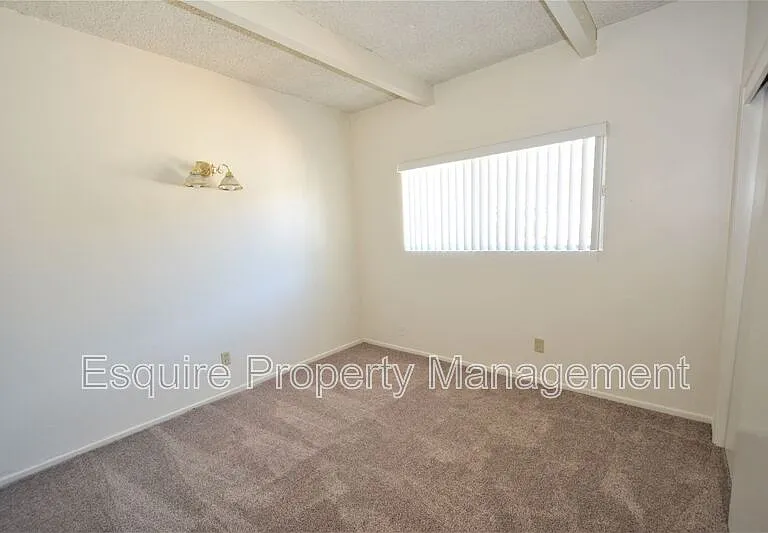 2050 N Ventura Rd #4 — Photo 12