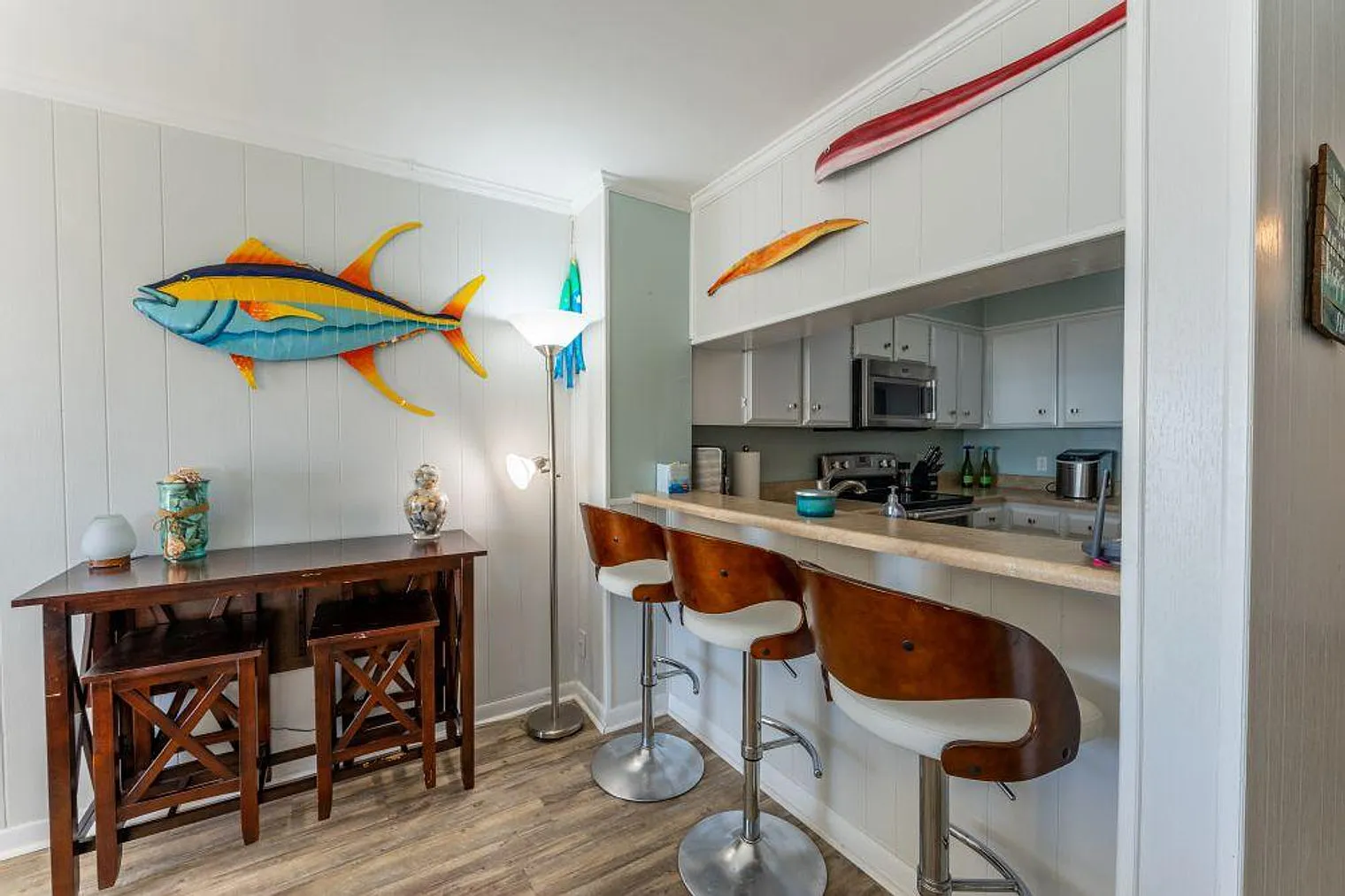 2 bed, 2.0 bath, 882 sqft, $3,428 — Photo 3