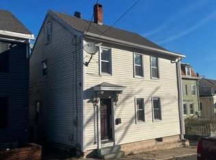 77 5th St, Norwich, CT 06360