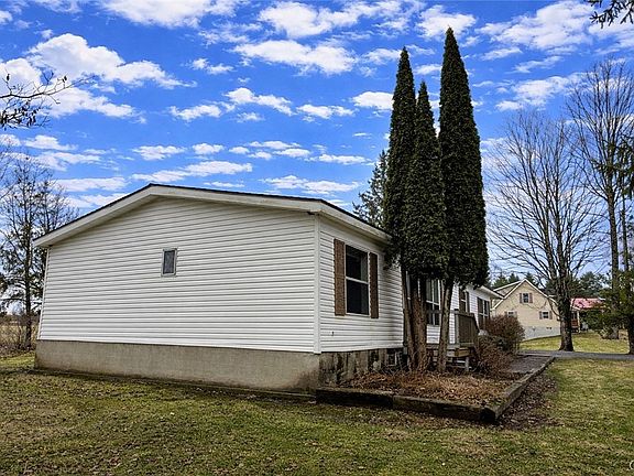 4th image of 364 Skinner Rd