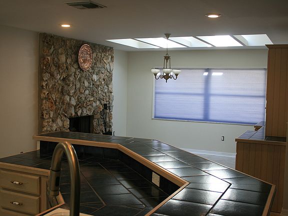 3rd image of 8188 Sully Dr