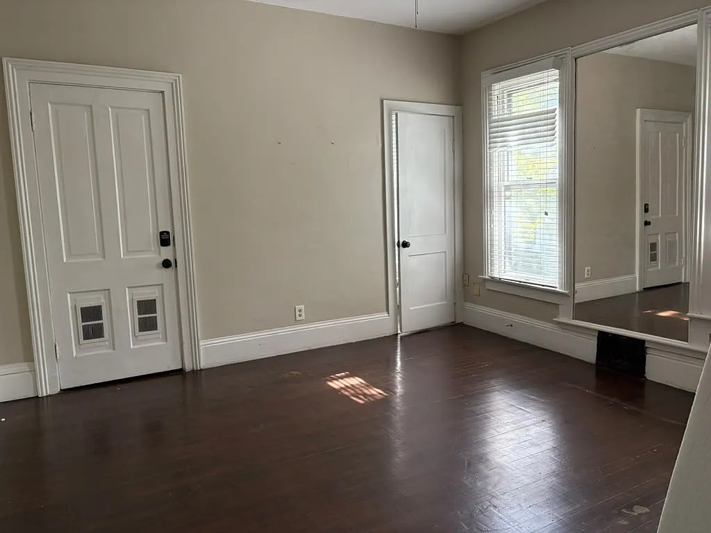 1 bed, 980 sqft, $975 — Photo 4