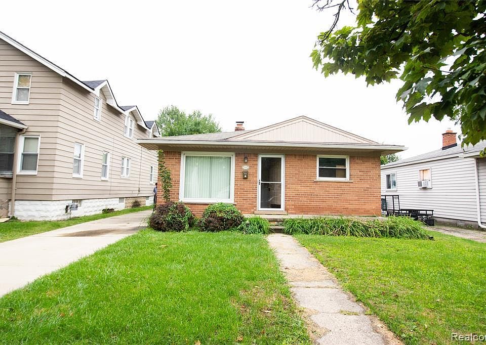 1st image of 3832 Edgar Ave