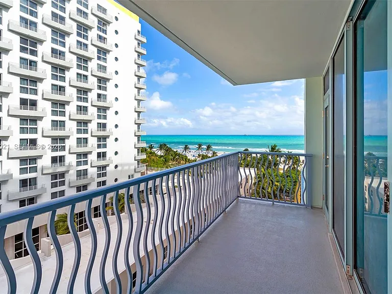 1500 Ocean Dr #707 — Photo 27