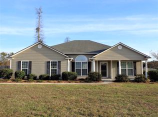 5891 Barkley Ln, Hahira, GA 31632