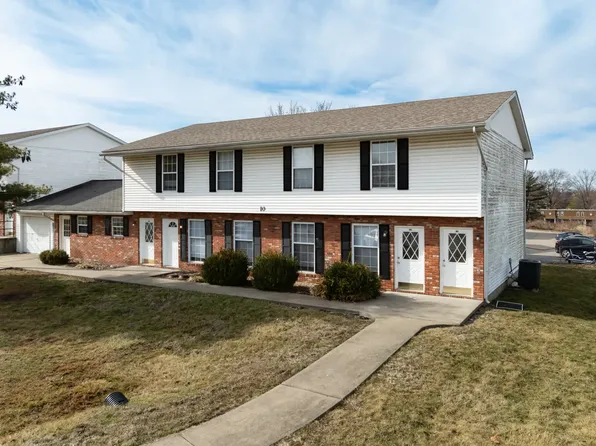 Newly Renovated 2 Bedrooms!