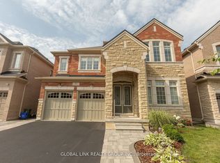 44 Golden Hawk Dr, Hamilton, ON L8B0G6