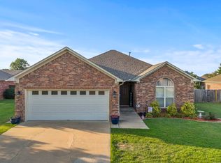 2650 Zoysia Ln, Conway, AR 72034